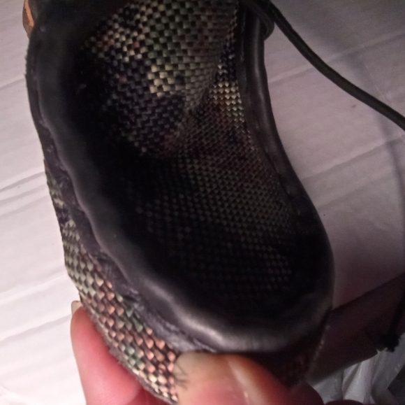 Cucu Baby Camo Booties - Picture 7 of 8